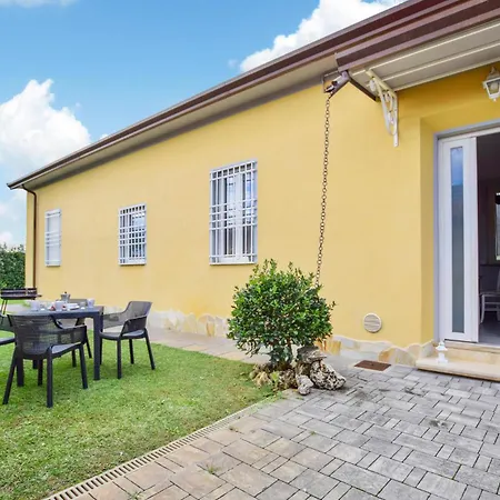 Cozy In With House A Panoramic View Holiday home