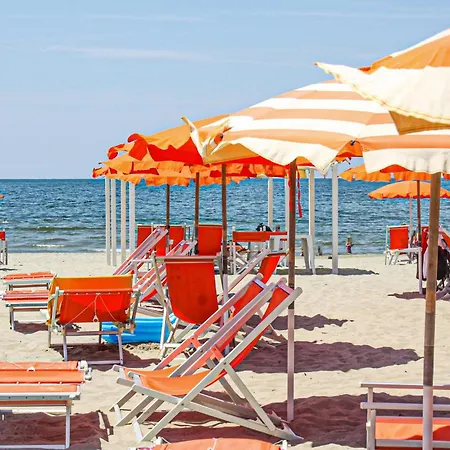Gorgeous In * Capezzano Pianore