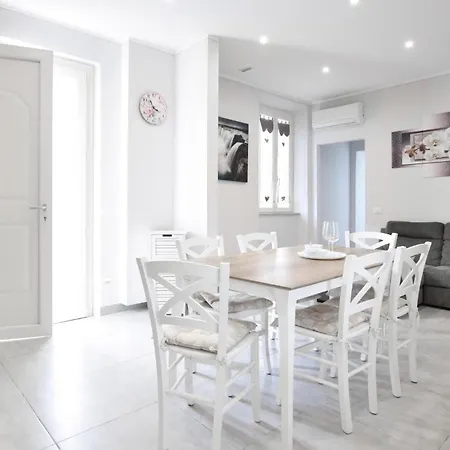 Holiday home Cozy In With House A Panoramic View Capezzano Pianore
